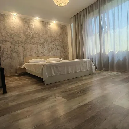 4 Rent - 3 * Constanta